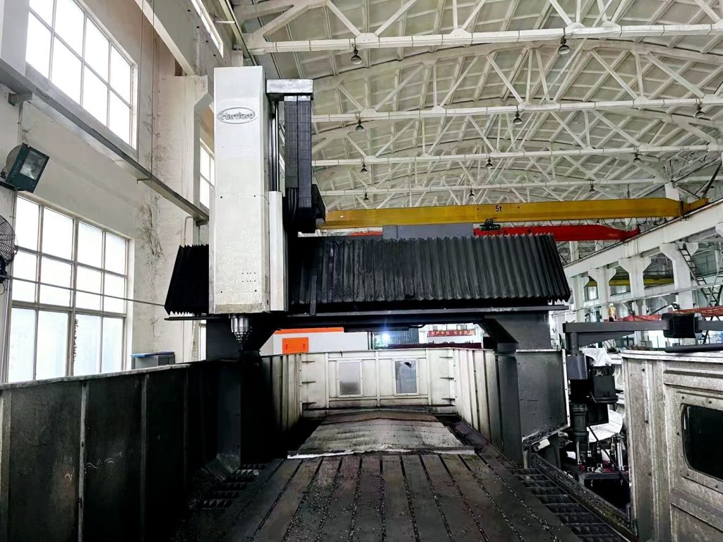 HARTFORD DOUBLE COLUMN VERTICAL MACHINING&nbsp;CENTER