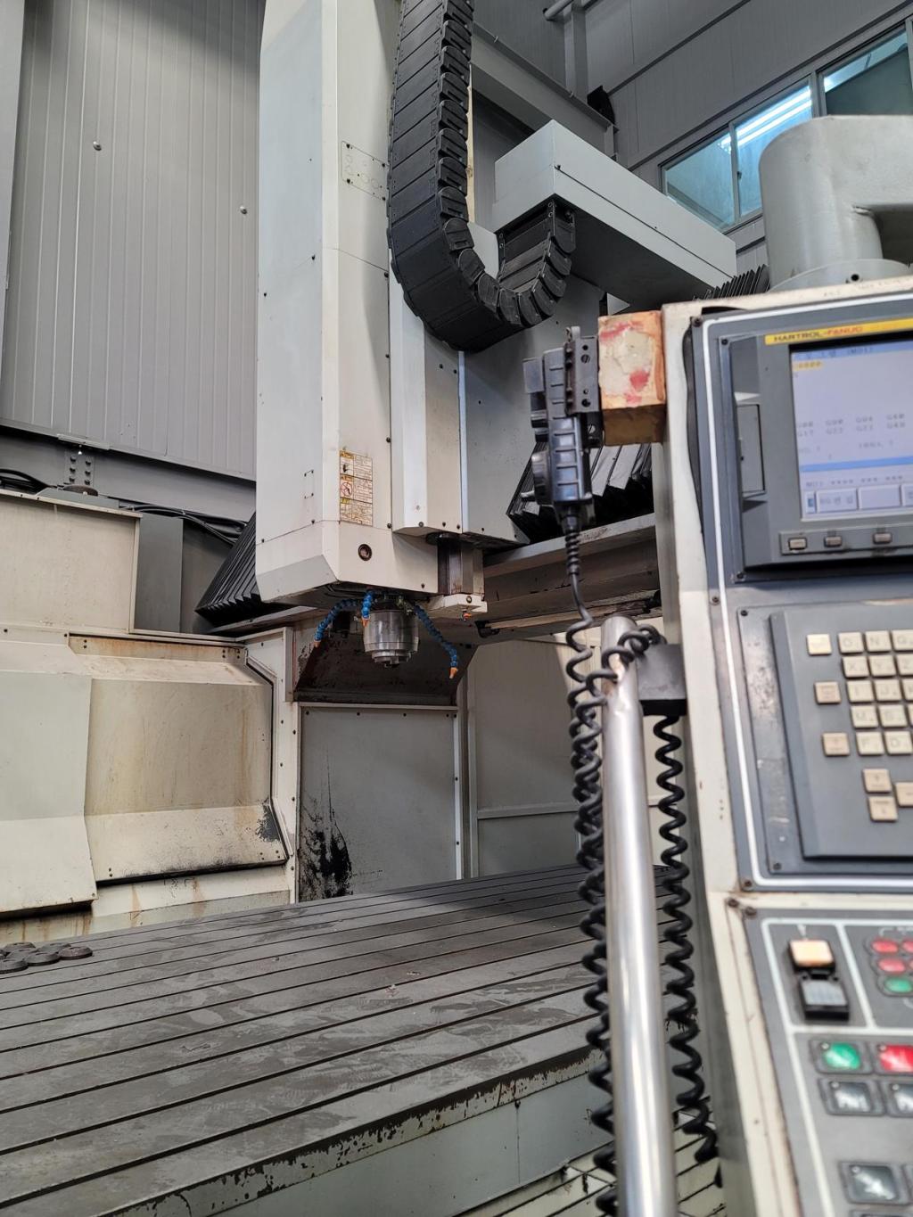 HARTFORD CNC DOUBLE COLUMN MACHINING CENTER