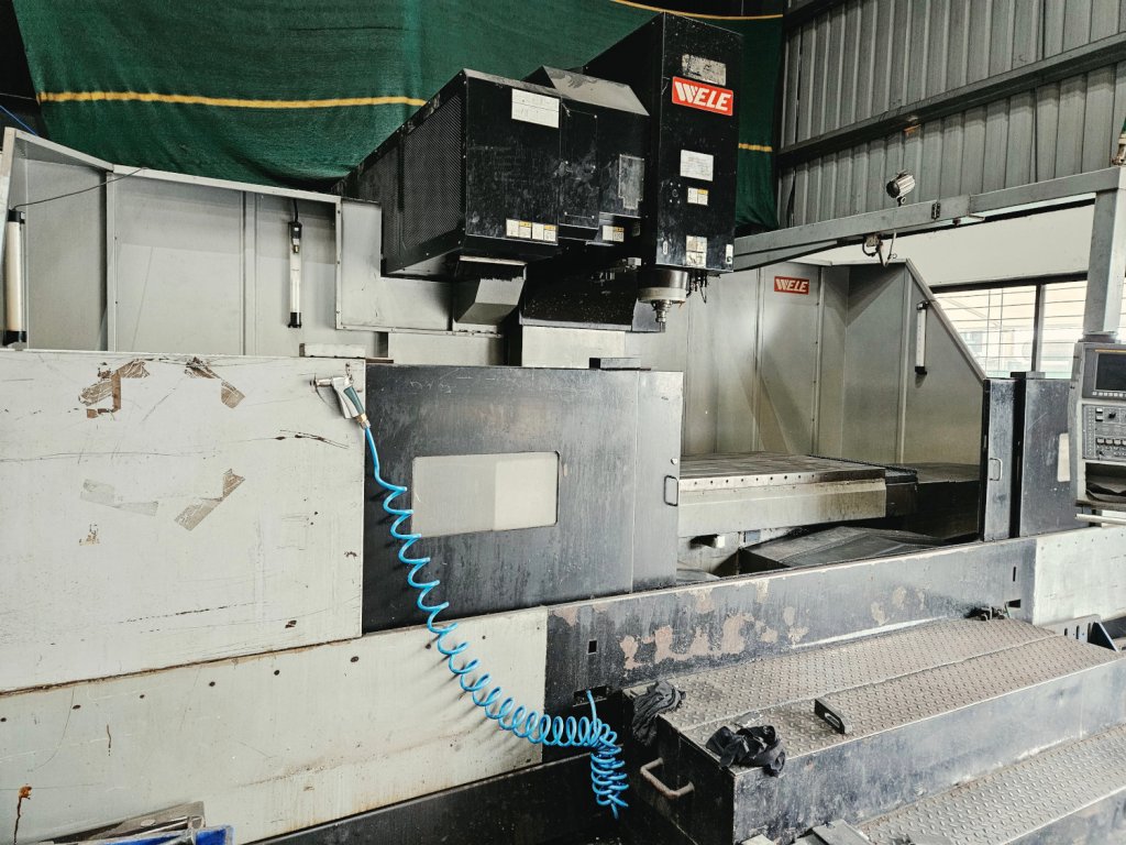 WELE VERTICAL MACHINING CENTER